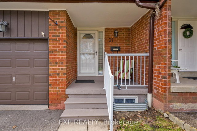 31 - 750 Burnhamthorpe Road E