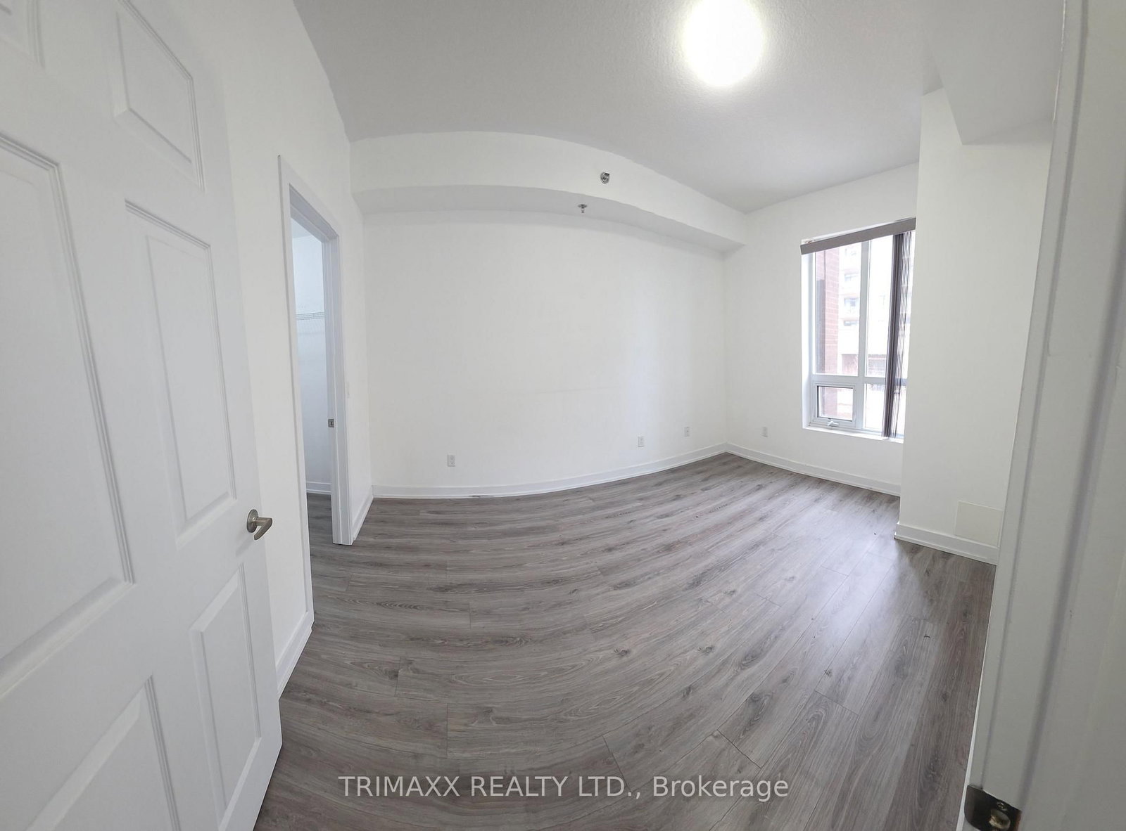 2486 Old Bronte Road NE, Unit 202 - Photo 14