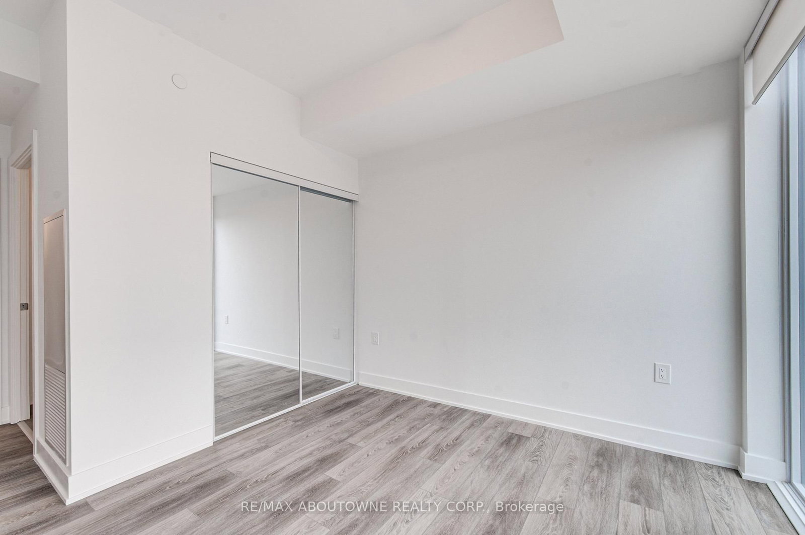 2088 James Street, Unit 1205 - Photo 16