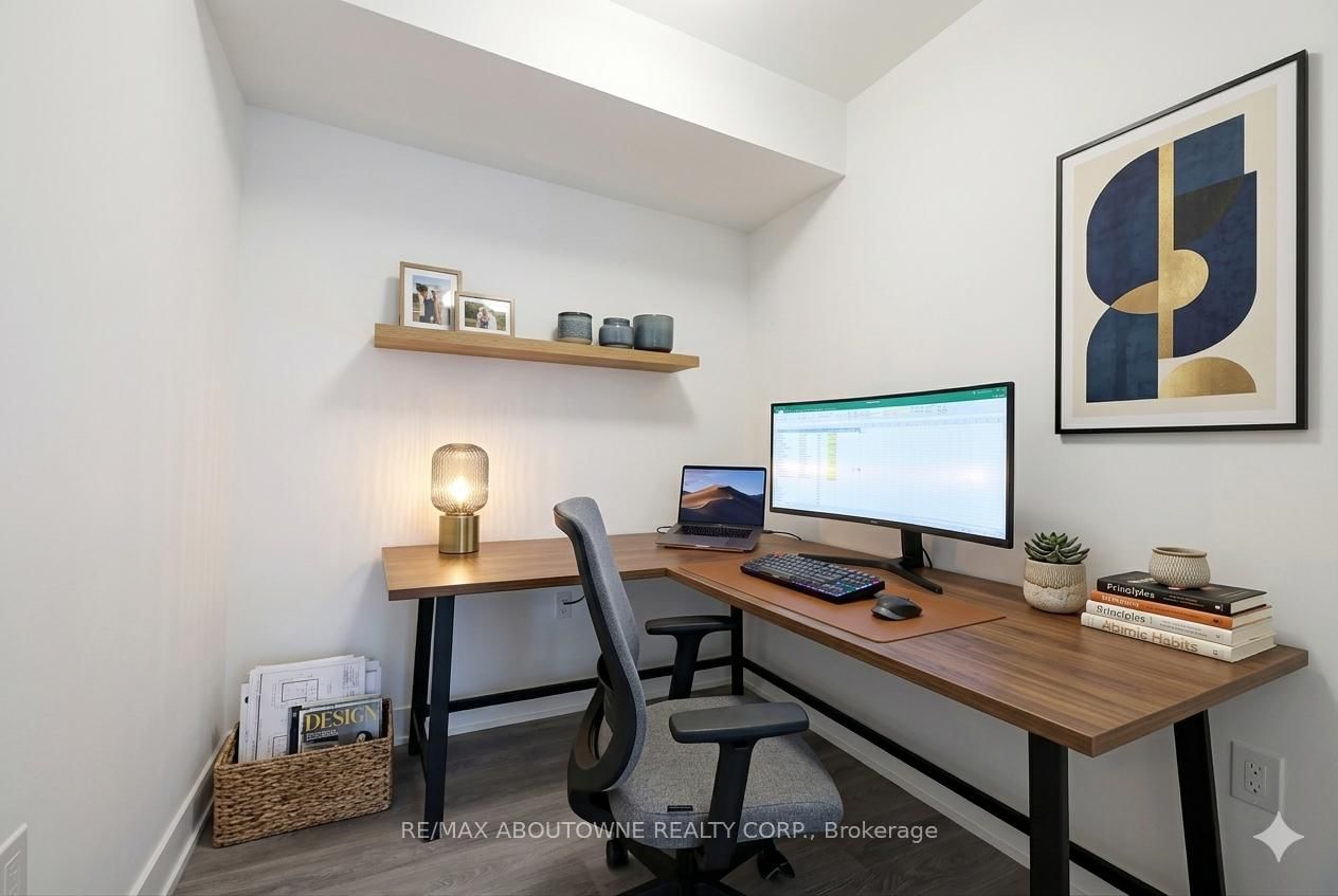 2088 James Street, Unit 1205 - Photo 24