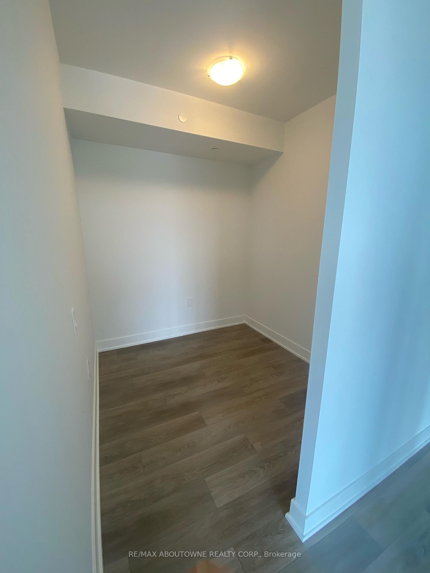 2088 James Street, Unit 1205 - Photo 25