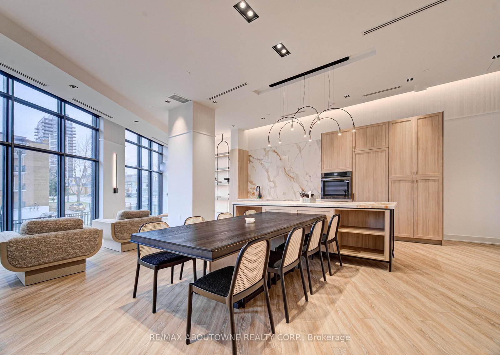 2088 James Street, Unit 1205 - Photo 30