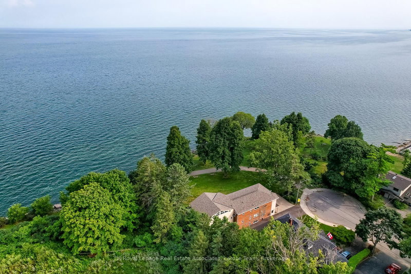 3 - 75 Maple Ave S, Mississauga, L5H 2R7 | Image 2