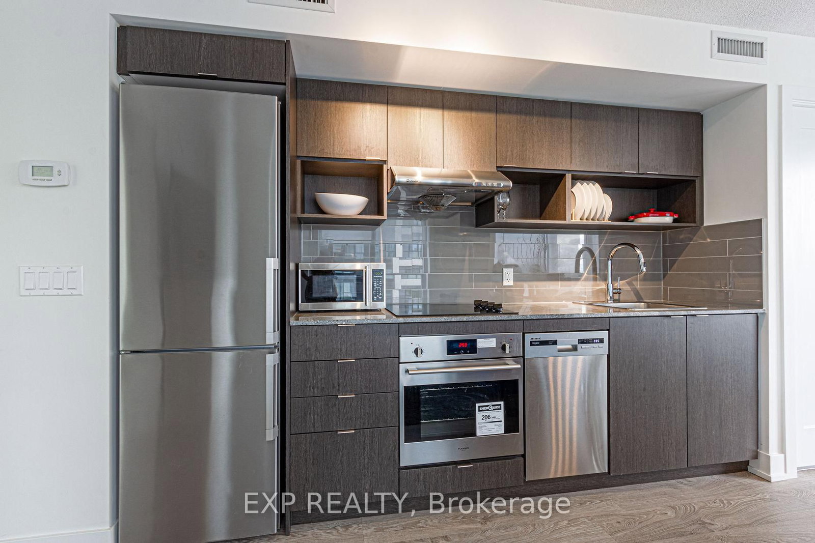 7 Mabelle Avenue, Unit 804 - Photo 12