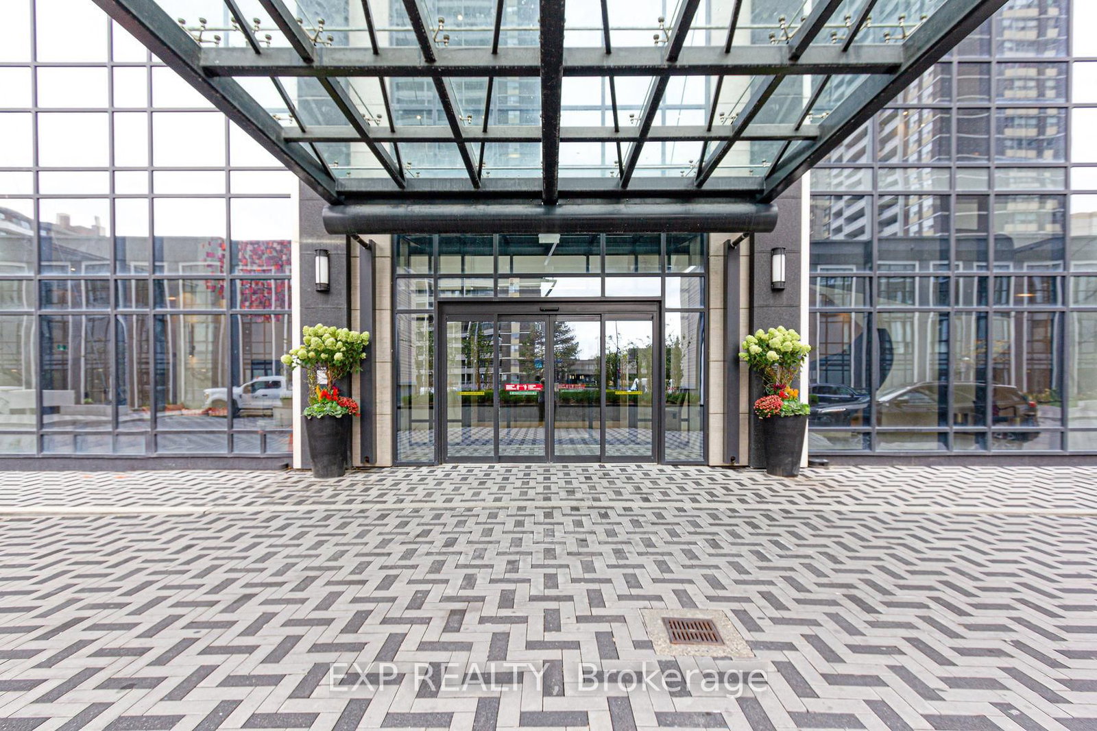 7 Mabelle Avenue, Unit 804 - Photo 3