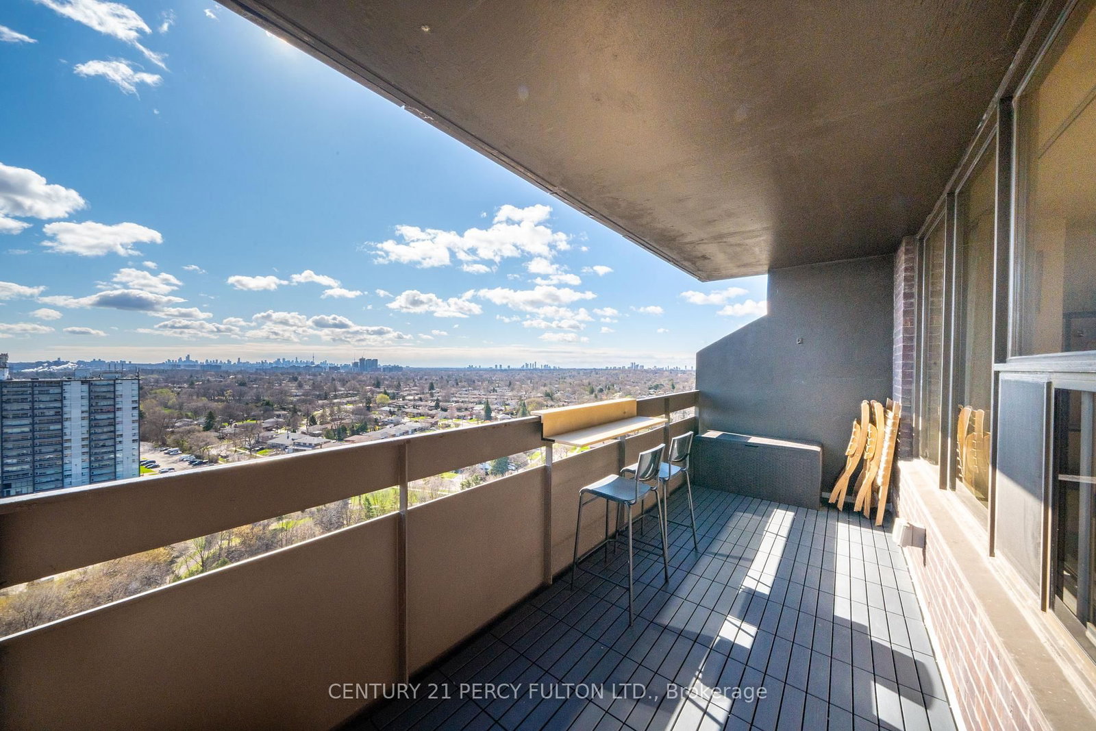 11 Wincott Drive, Unit PH 12 - Photo 12