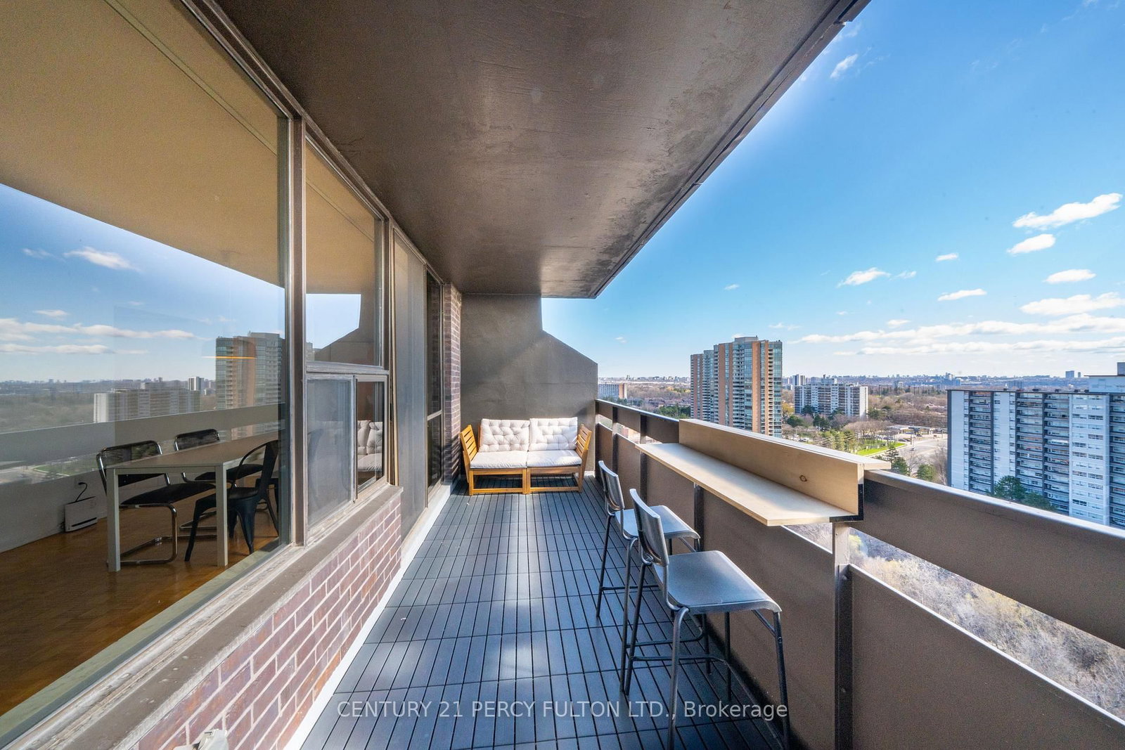 11 Wincott Drive, Unit PH 12 - Photo 14