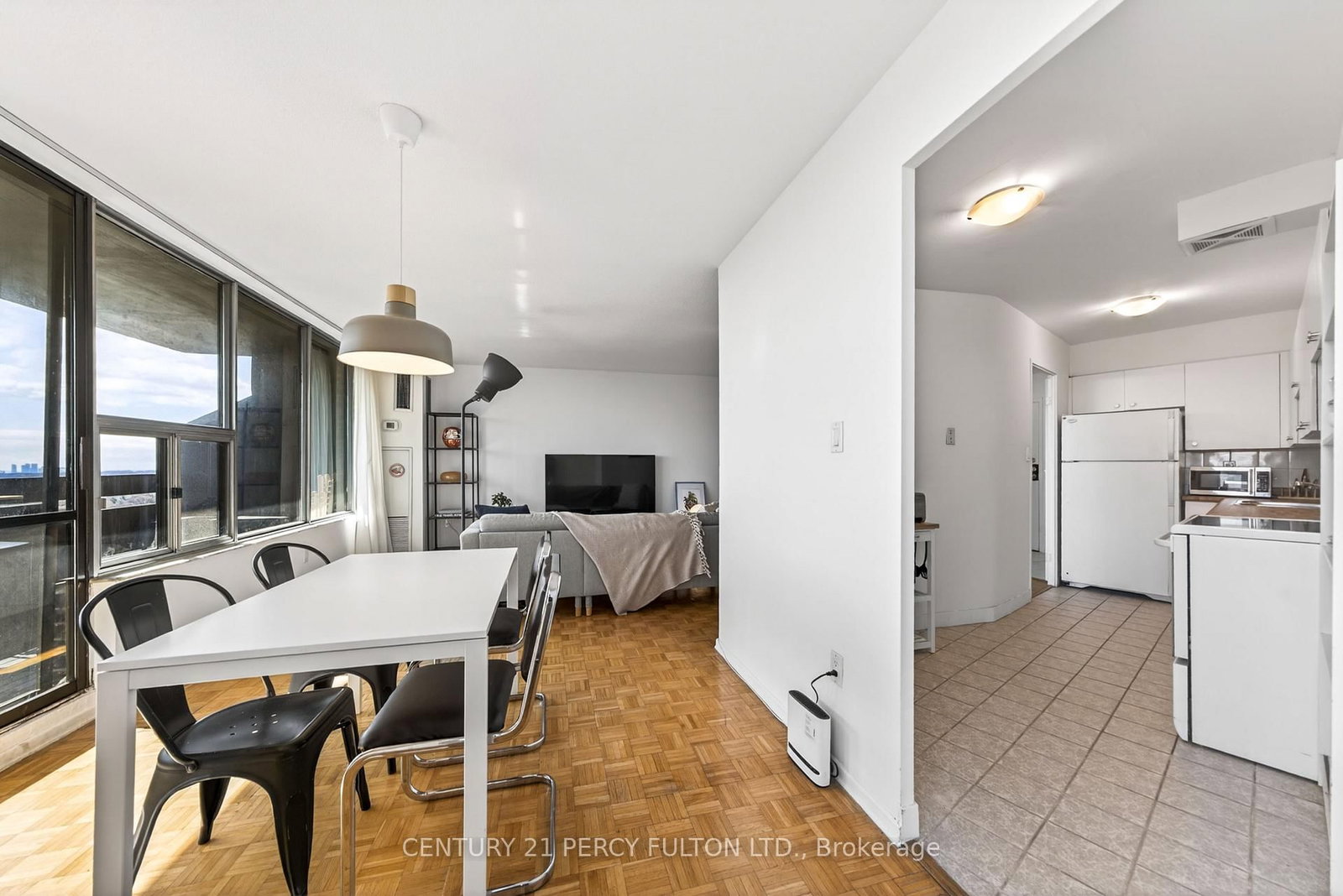 11 Wincott Drive, Unit PH 12 - Photo 22