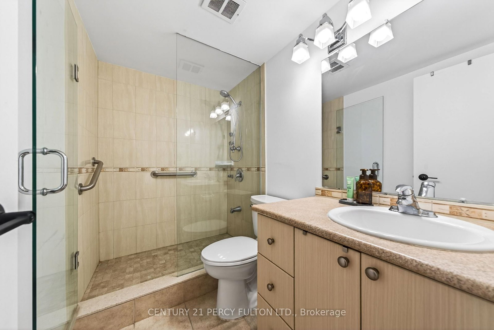 11 Wincott Drive, Unit PH 12 - Photo 29