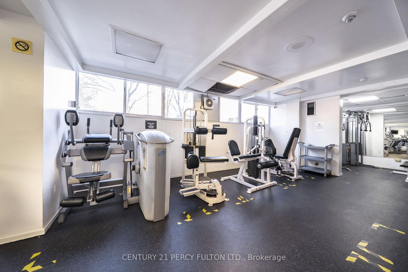 11 Wincott Drive, Unit PH 12 - Photo 36