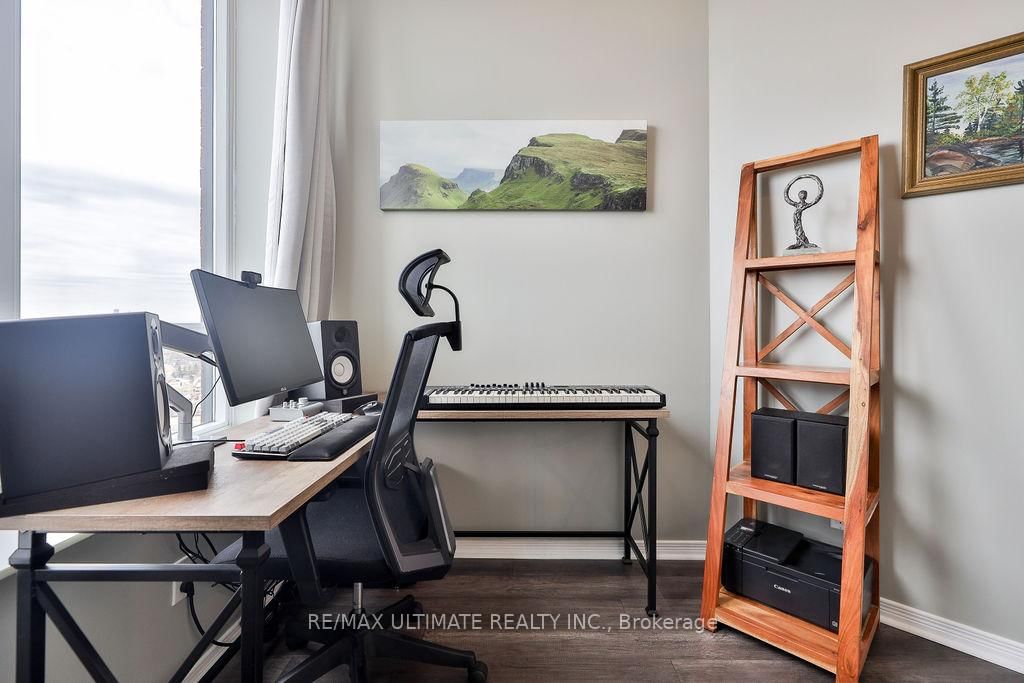 60 Heintzman Street, Unit 2404 - Photo 24