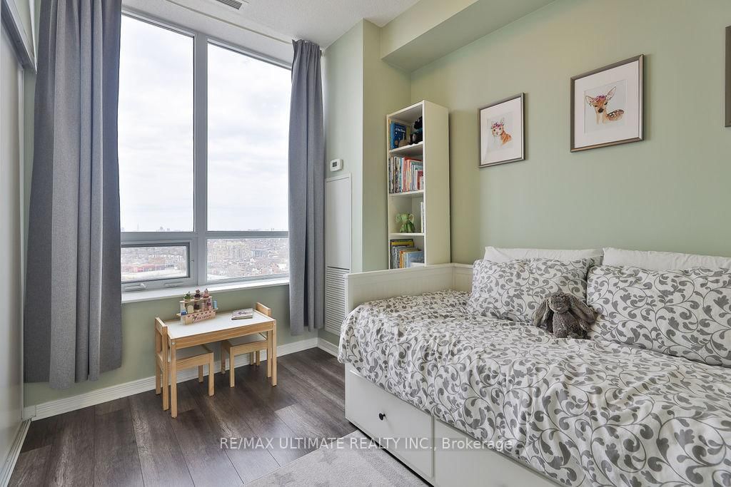 60 Heintzman Street, Unit 2404 - Photo 26