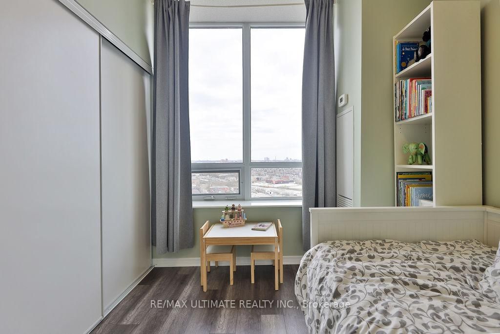 60 Heintzman Street, Unit 2404 - Photo 28