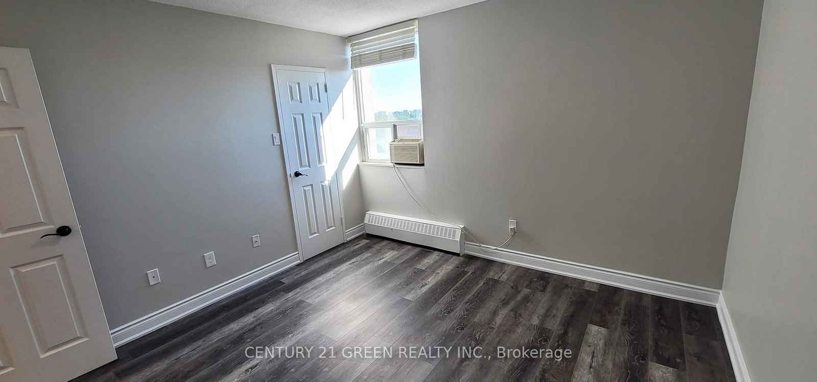 3065 Queen Frederica Drive, Unit 902 - Photo 14