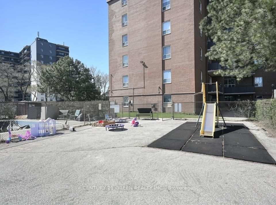 3065 Queen Frederica Drive, Unit 902 - Photo 23