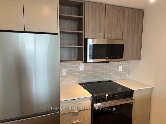 2075 Lakeshore Road, Unit 1101 - Photo 5