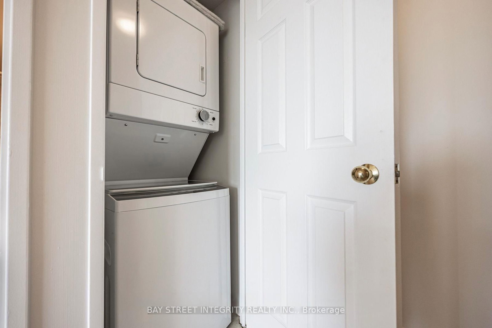 2177 Burnhamthorpe Road W, Unit 1606 - Photo 22