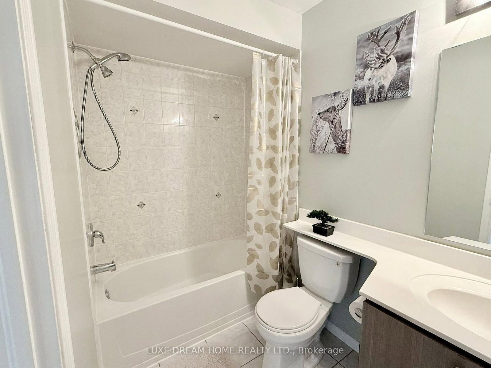 2496 Post Road, Unit 15 - Photo 13