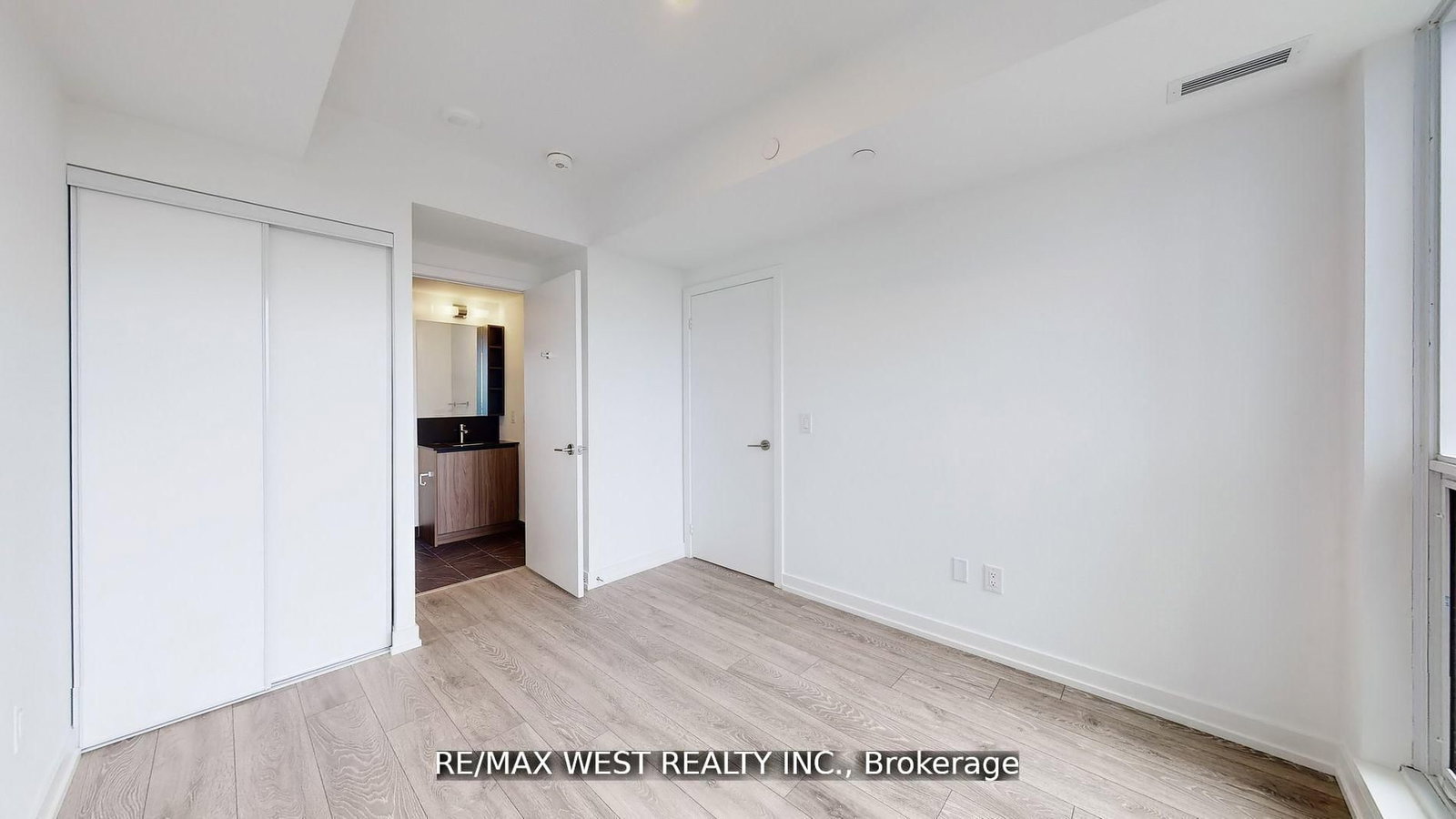 1100 Sheppard Avenue W, Unit 1023 - Photo 22