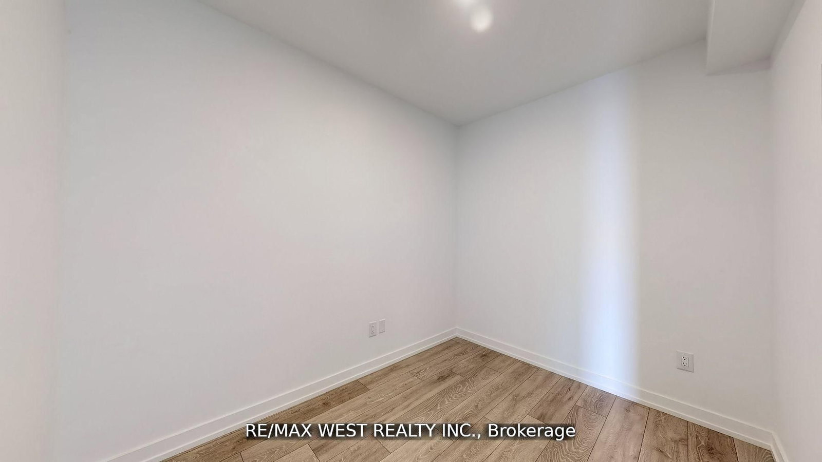 1100 Sheppard Avenue W, Unit 1023 - Photo 27