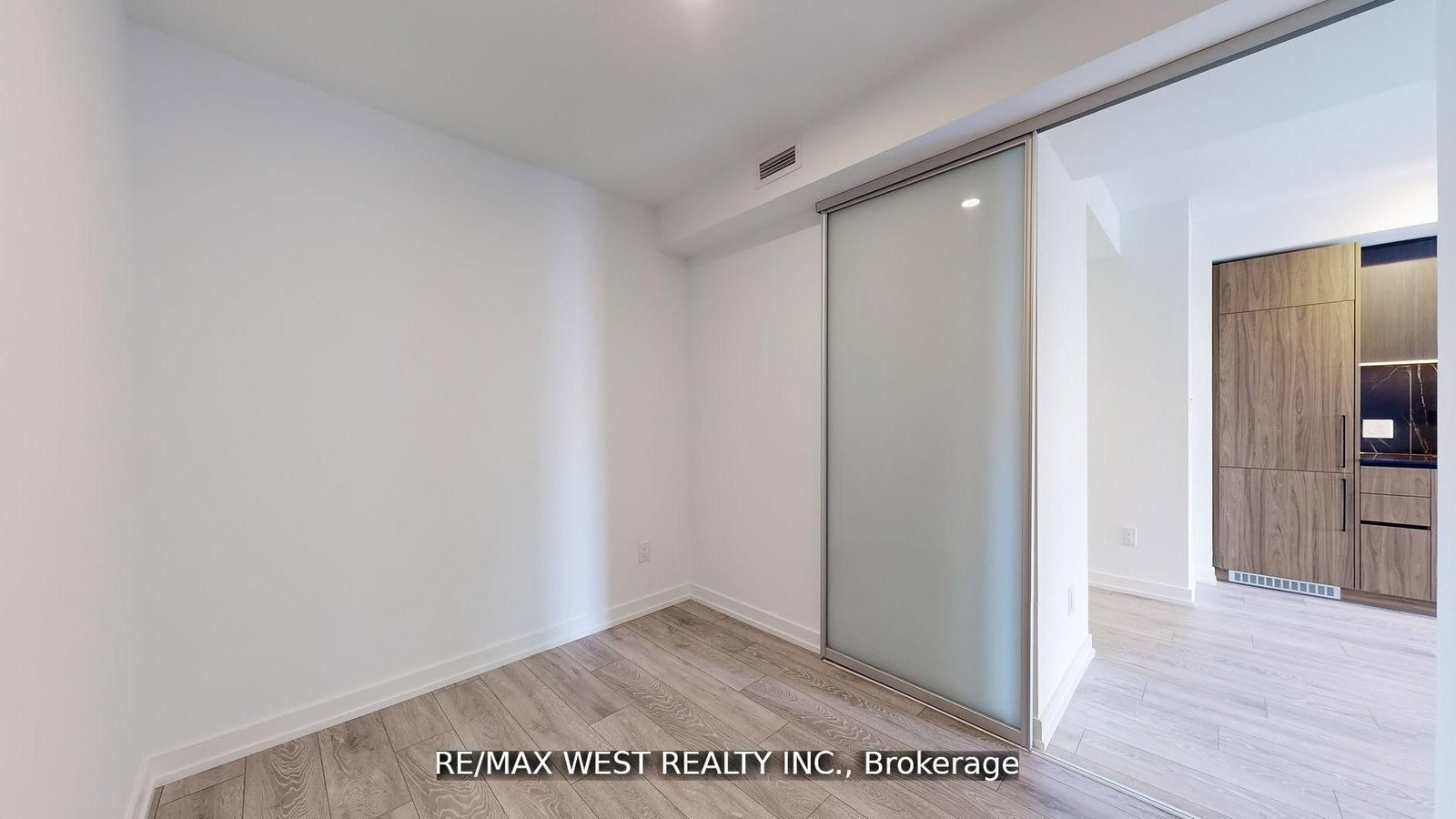 1100 Sheppard Avenue W, Unit 1023 - Photo 28
