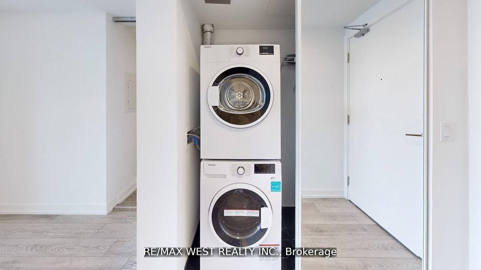 1100 Sheppard Avenue W, Unit 1023 - Photo 32