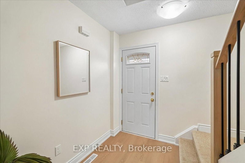 72 - 1556 Lancaster Dr, Oakville, L6H 2Z4 | Image 3