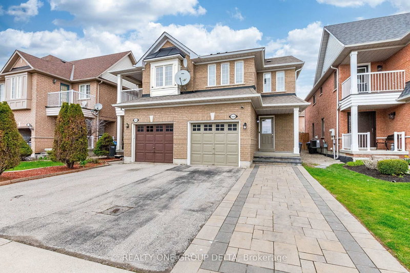 5897 Churchill Meadows Blvd, Mississauga, L5M 6Y1 | Image 2