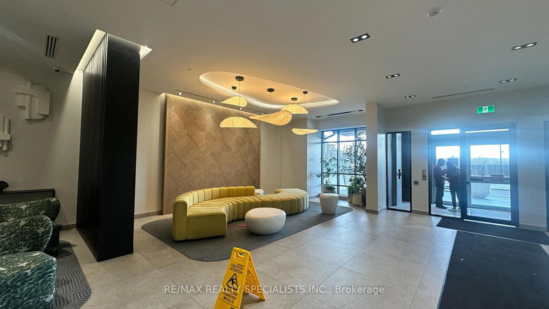 2010 - 225 Malta Ave, Brampton, L6Y 4M5 | Image 3