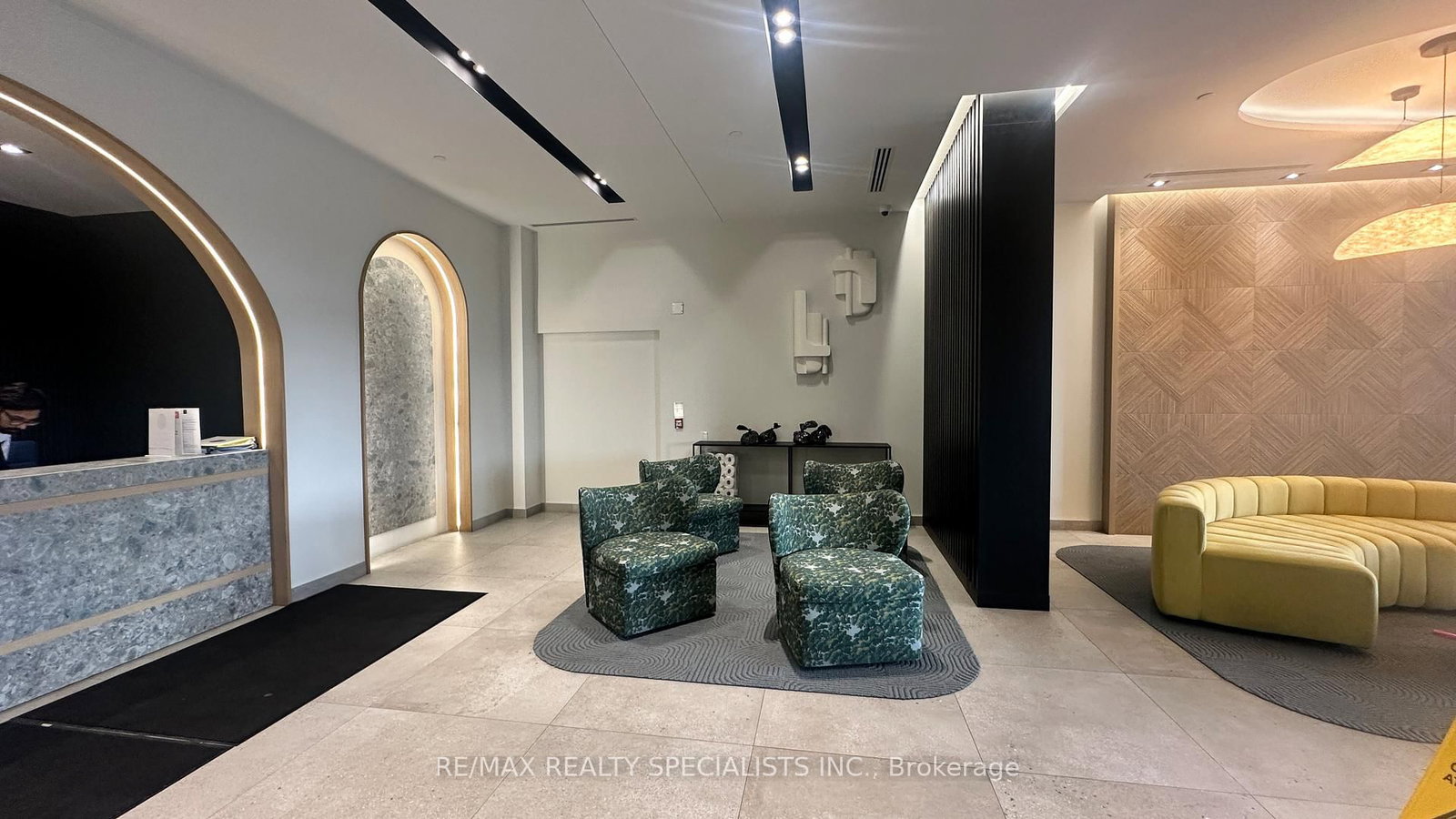 225 Malta Avenue, Unit 2010 - Photo 6