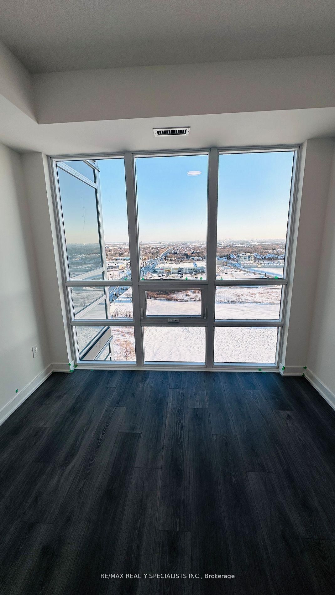 225 Malta Avenue, Unit 2010 - Photo 9