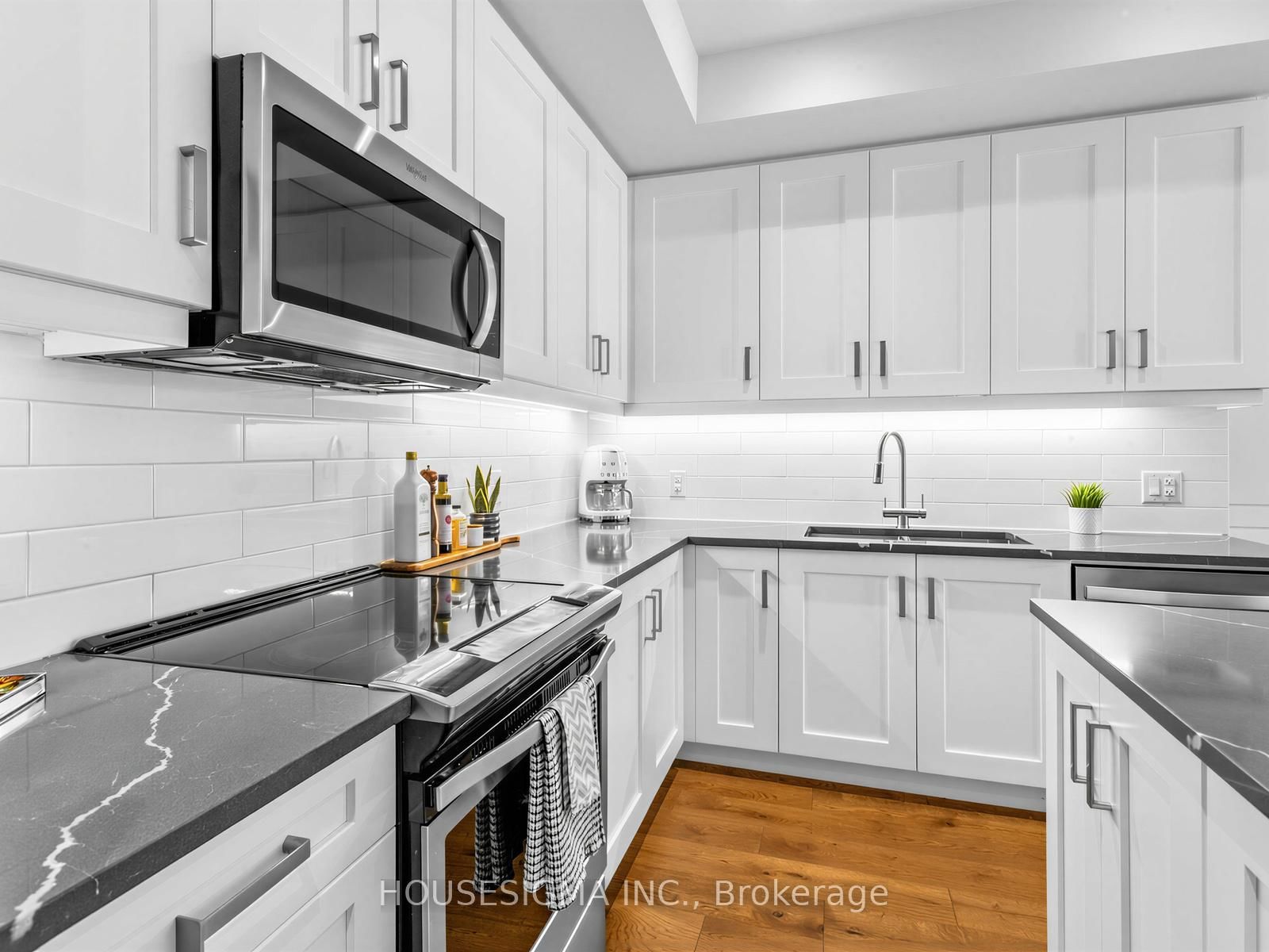 1190 Cawthra Road, Unit 615 - Photo 10