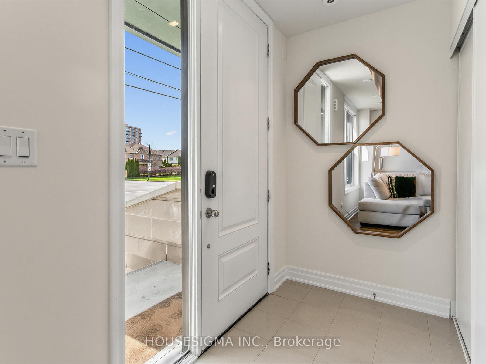 1190 Cawthra Road, Unit 615 - Photo 13