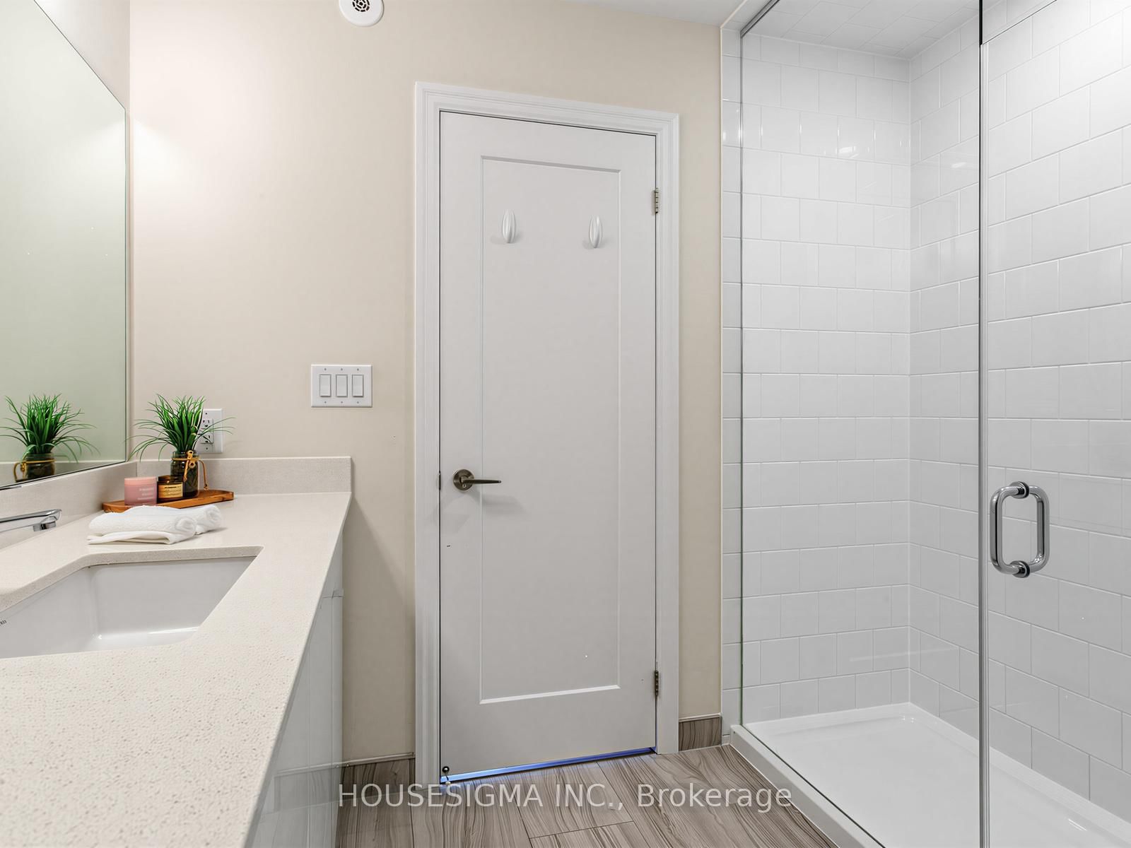 1190 Cawthra Road, Unit 615 - Photo 19