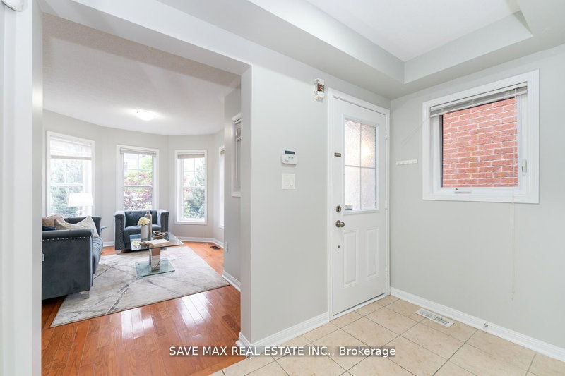 36 Bevington Rd, Brampton, L7A 0R9 | Image 3