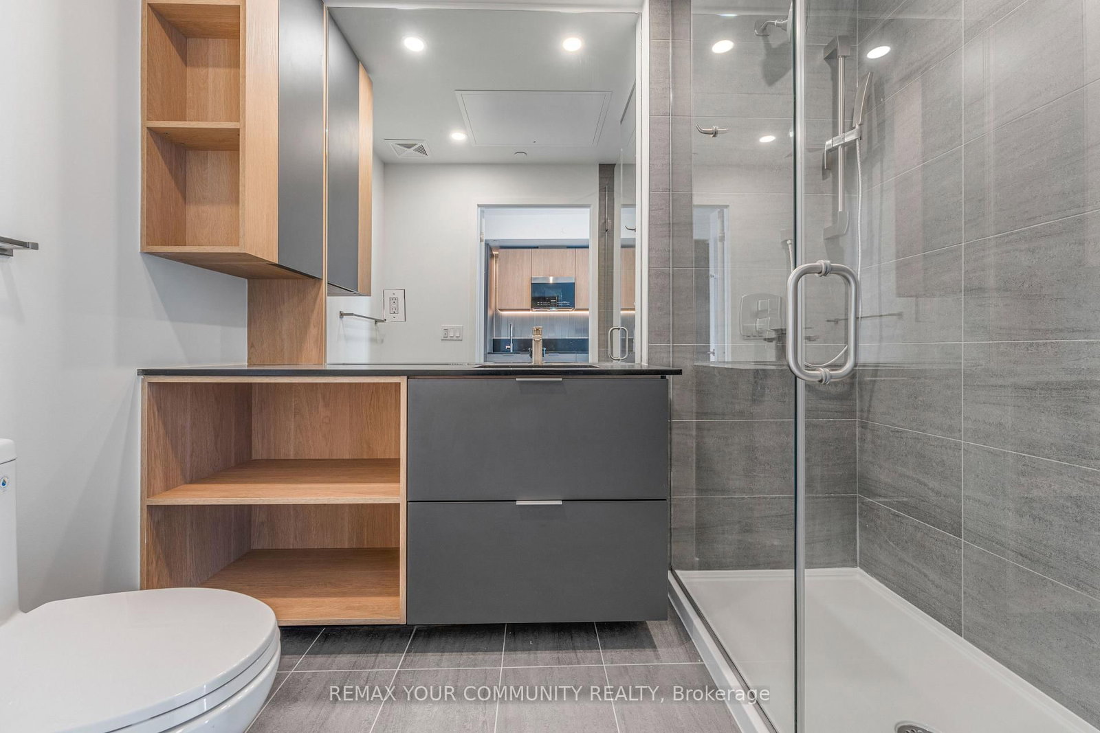 1 Fairview Road E, Unit 2412 - Photo 15