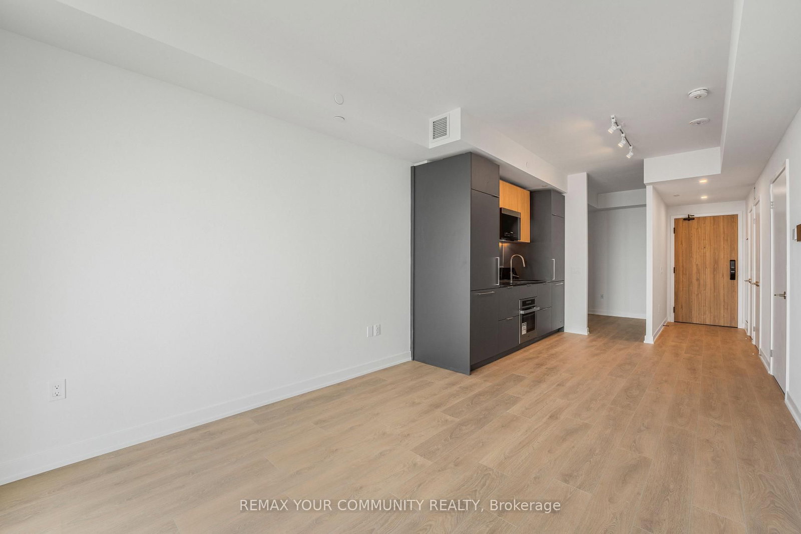 1 Fairview Road E, Unit 2412 - Photo 21