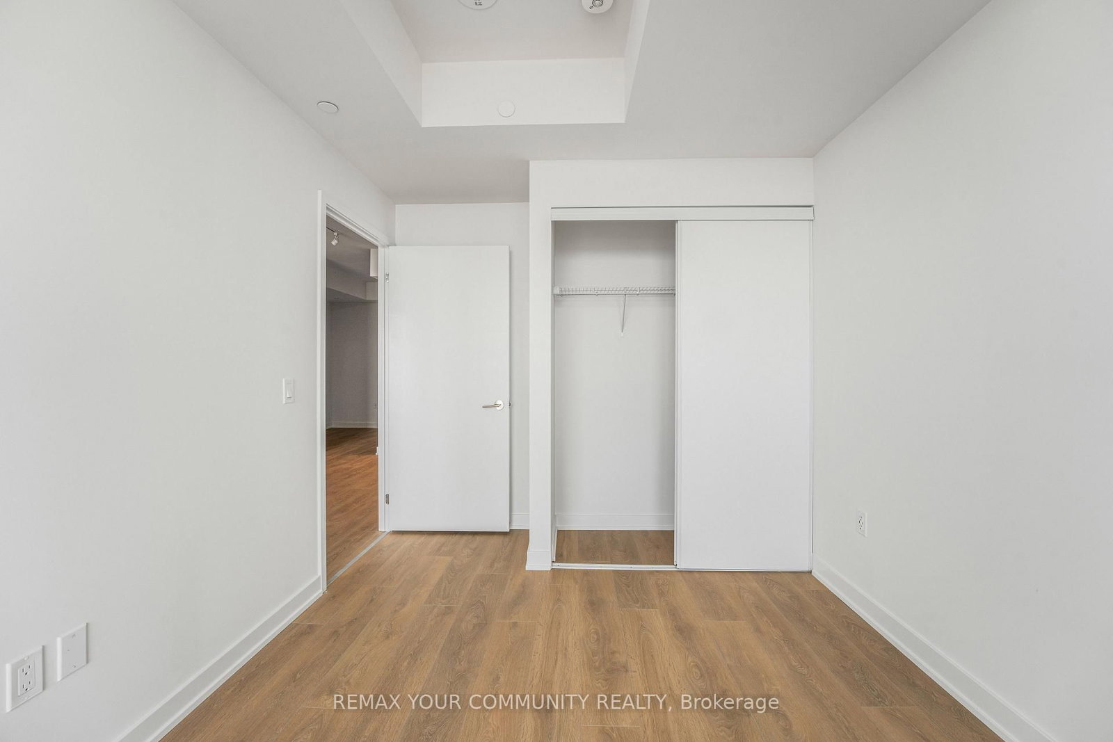 1 Fairview Road E, Unit 2412 - Photo 25