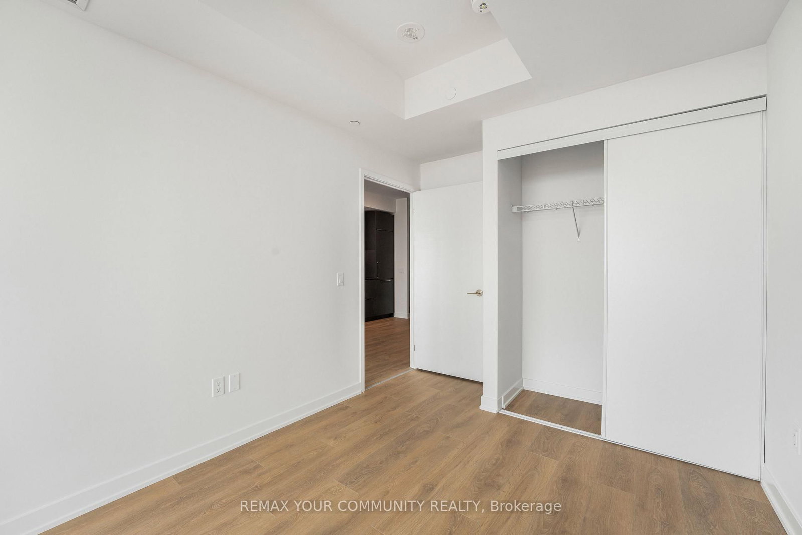 1 Fairview Road E, Unit 2412 - Photo 26