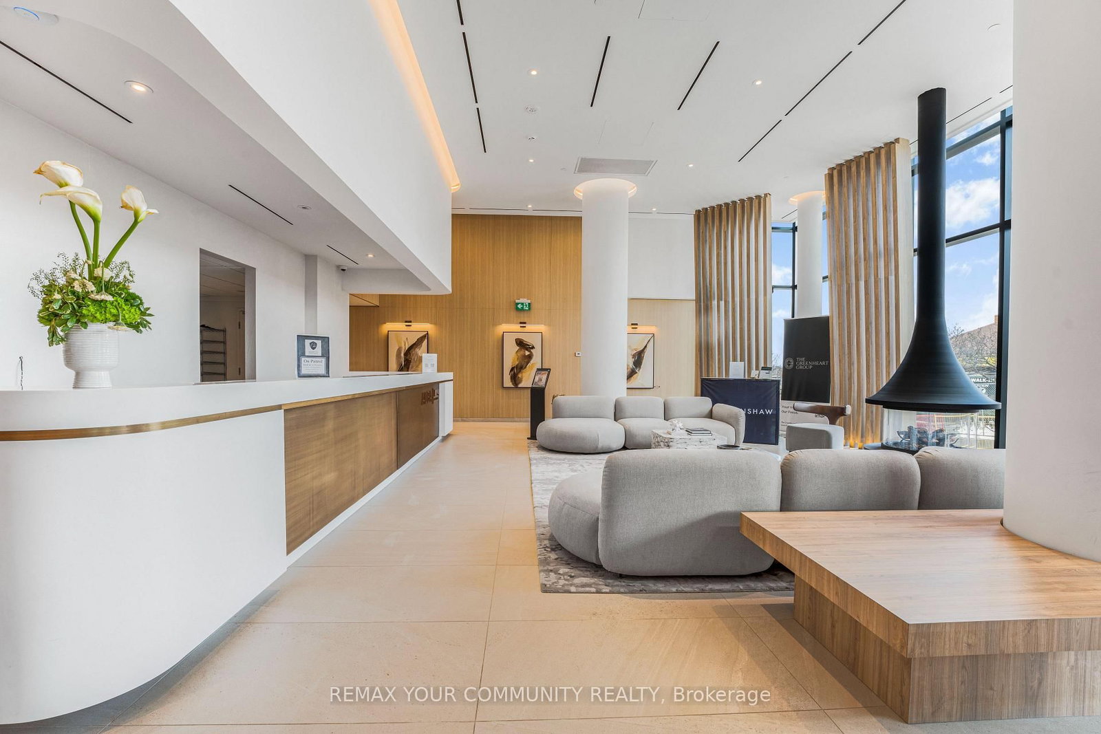 1 Fairview Road E, Unit 2412 - Photo 4