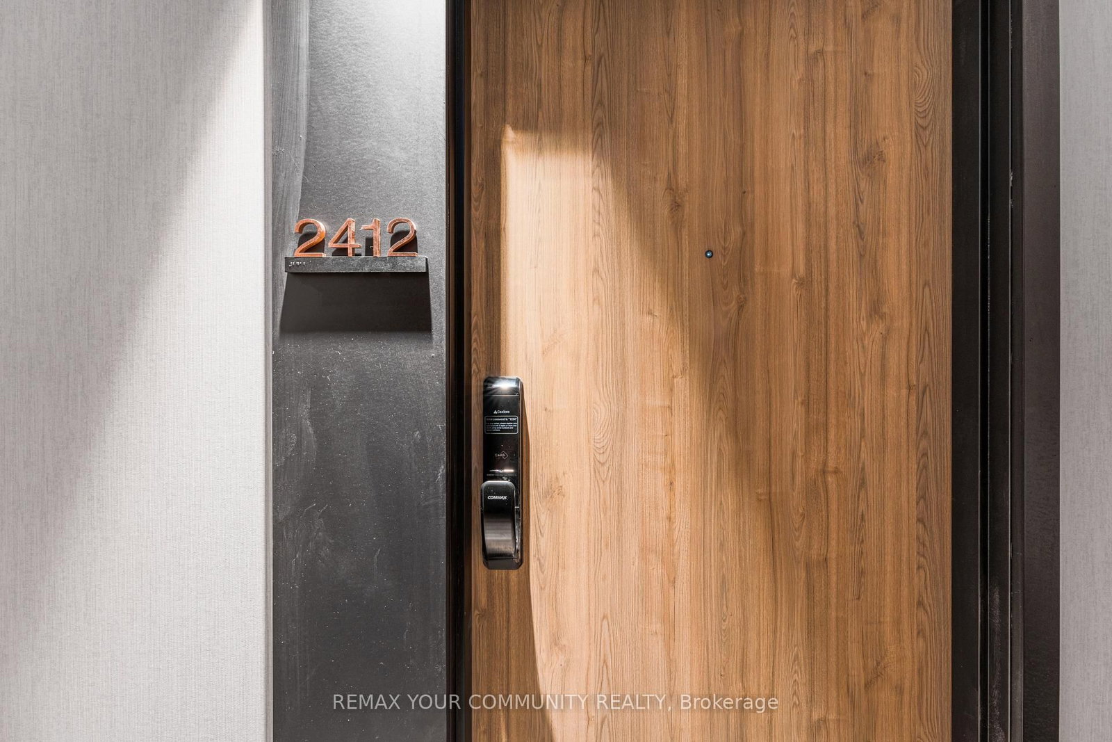 1 Fairview Road E, Unit 2412 - Photo 8