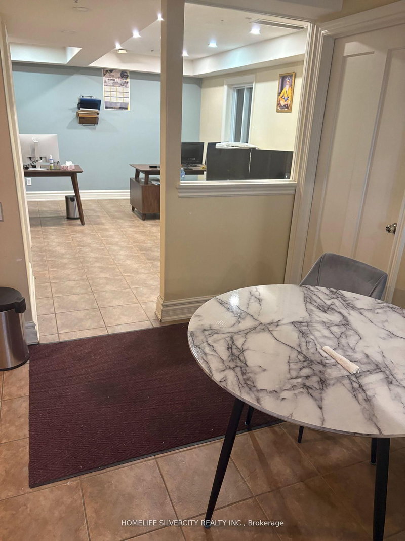 17 - 2131 Williams Pkwy E, Brampton, L6S 6B8 | Image 3