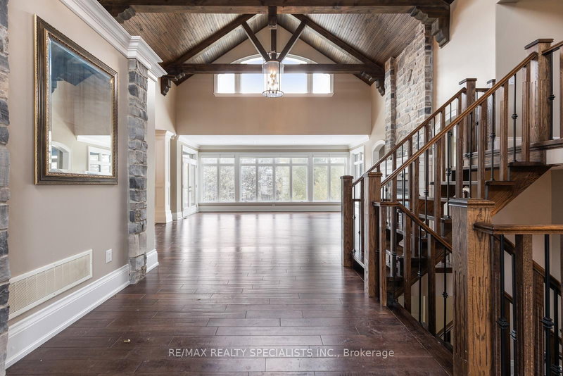 17366 Mount Pleasant Rd, Caledon, L7E 3M8 | Image 2