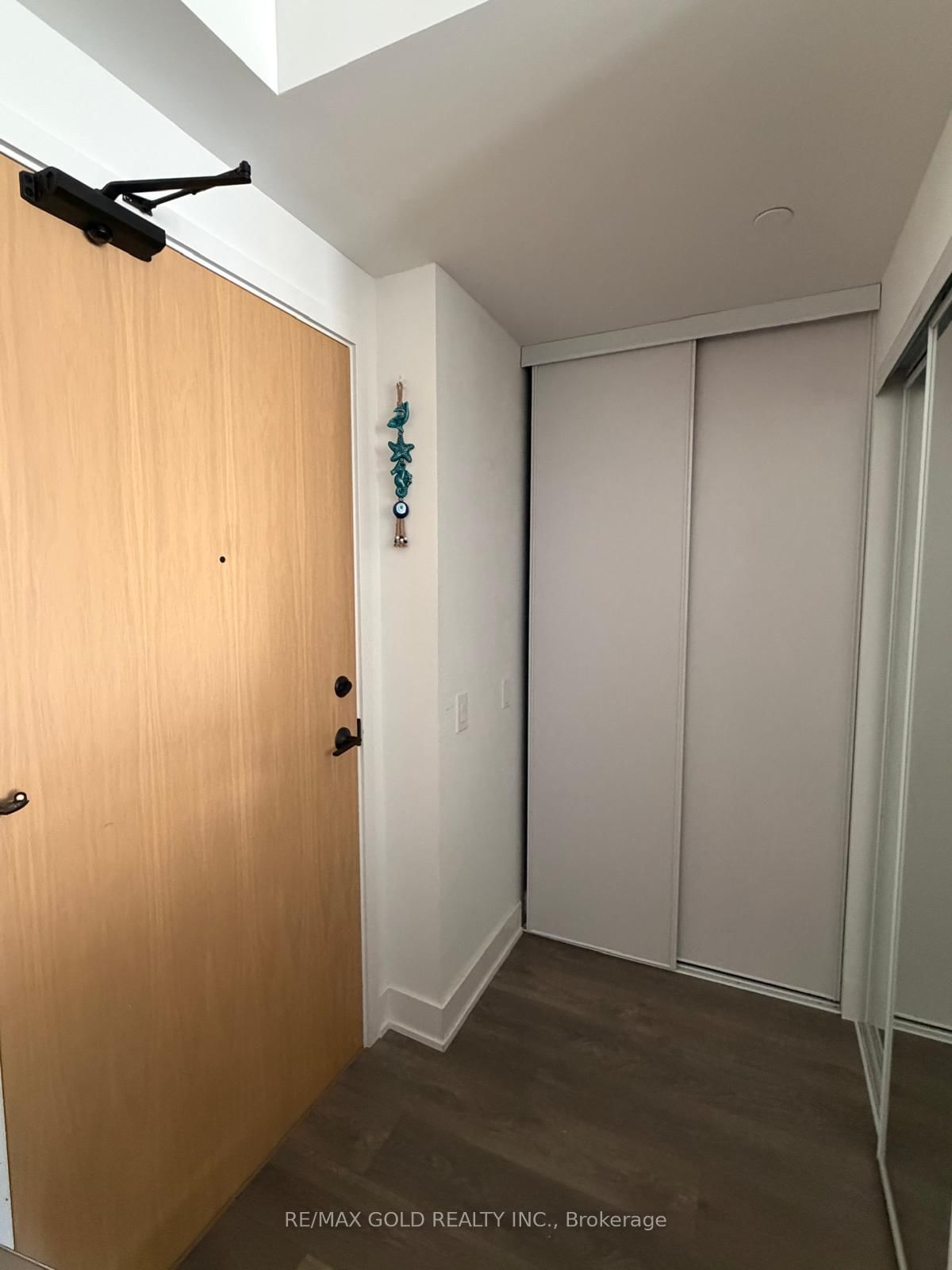 204 Burnhamthrope Road E, Unit 1208 - Photo 3