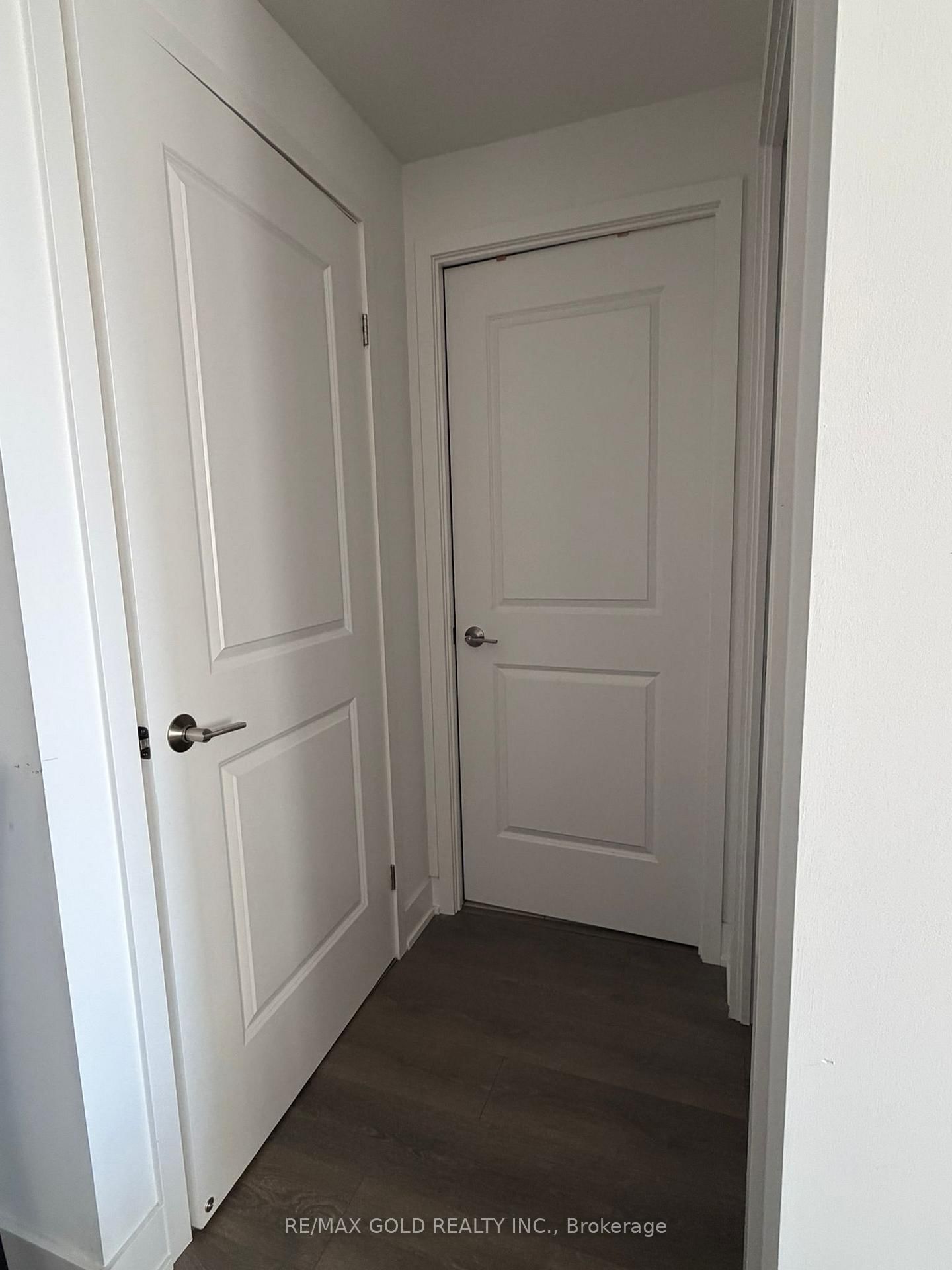 204 Burnhamthrope Road E, Unit 1208 - Photo 5