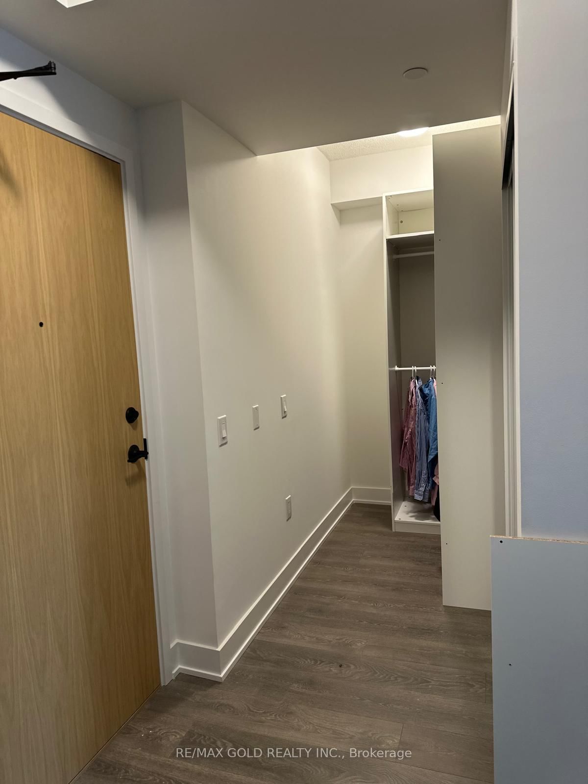 204 Burnhamthrope Road E, Unit 1208 - Photo 7