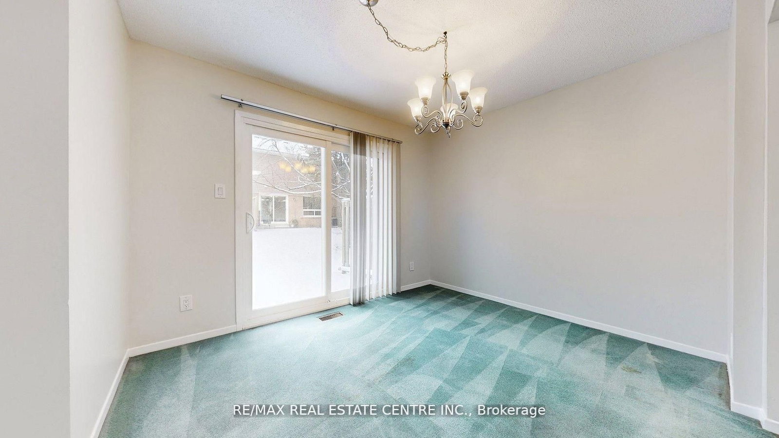 3079 Fifth Line W, Unit 67 - Photo 13