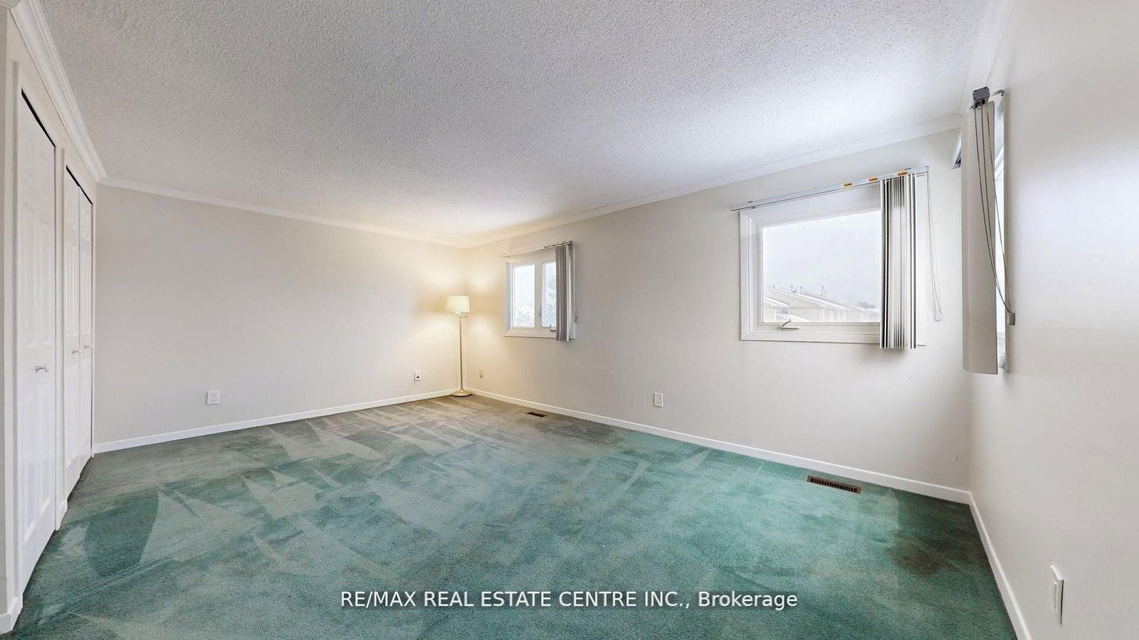 3079 Fifth Line W, Unit 67 - Photo 23