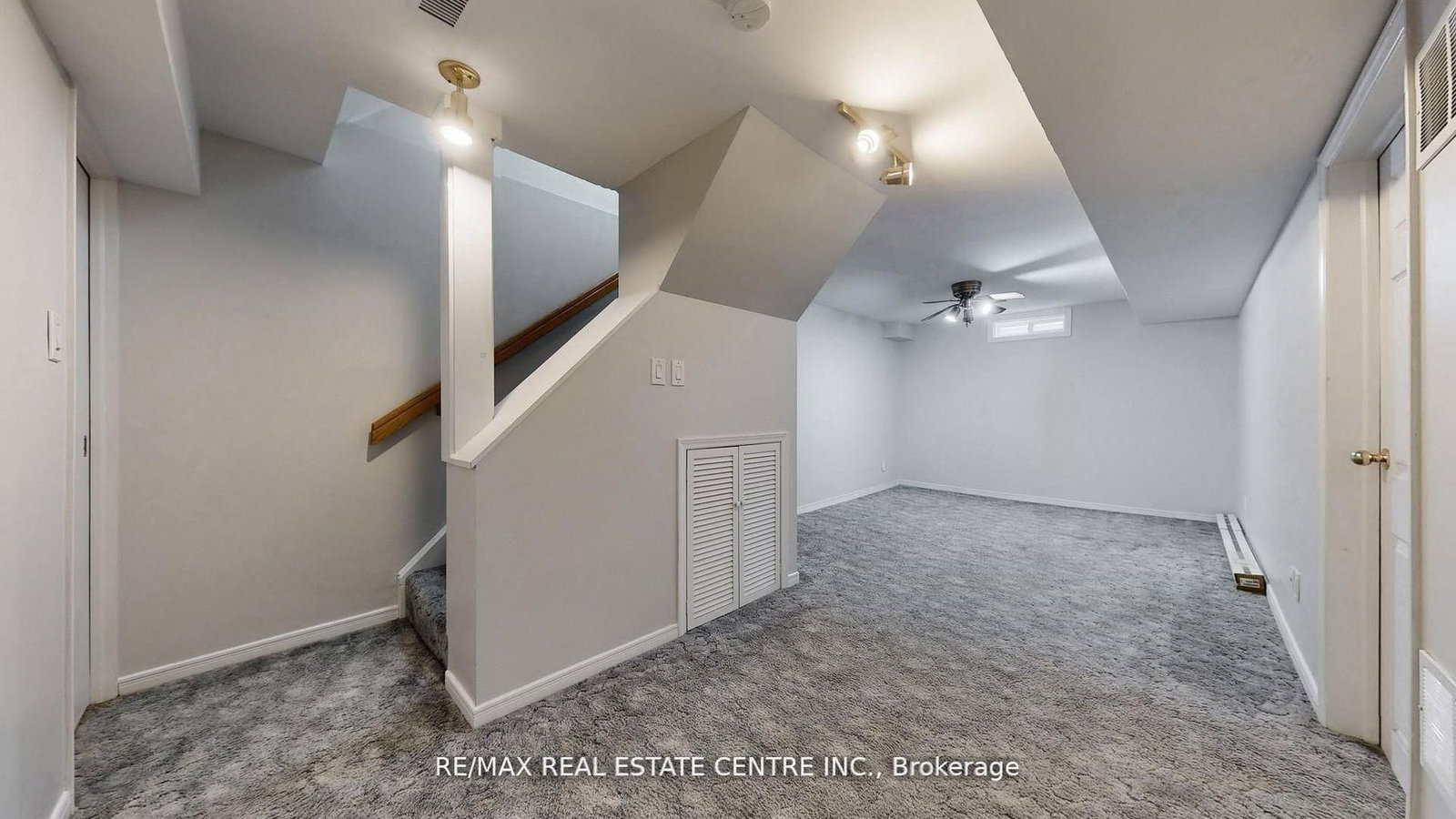 3079 Fifth Line W, Unit 67 - Photo 27