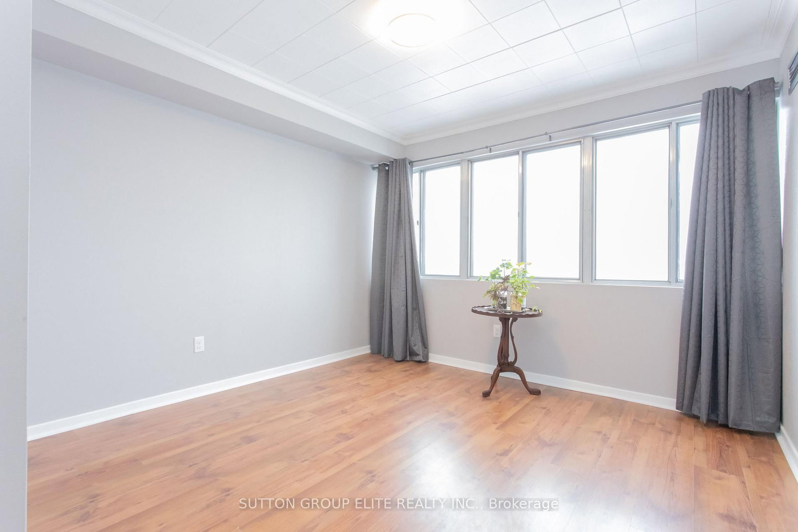 1580 MISSISSAUGA VALLEY Boulevard, Unit 1812 - Photo 5